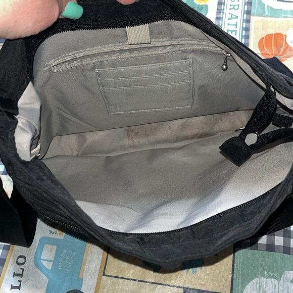 Baggallini Black Quilted Pocket Nylon Purse - Picture 5 of 10